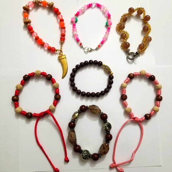Used Bundle of Women Bracelets. 7 items